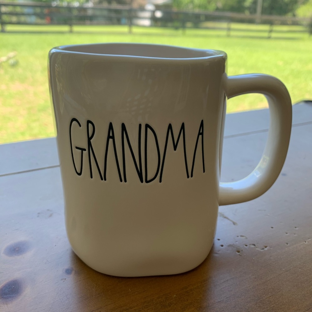 Rae Dunn Grandma Mug